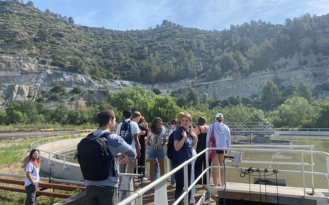 Estudiantes de la Western University visitan la depuradora de Manresa